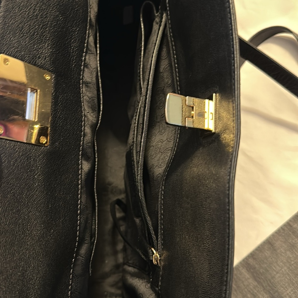 Michael Kors Snaplock Handbag Purse - Picture 16 of 17